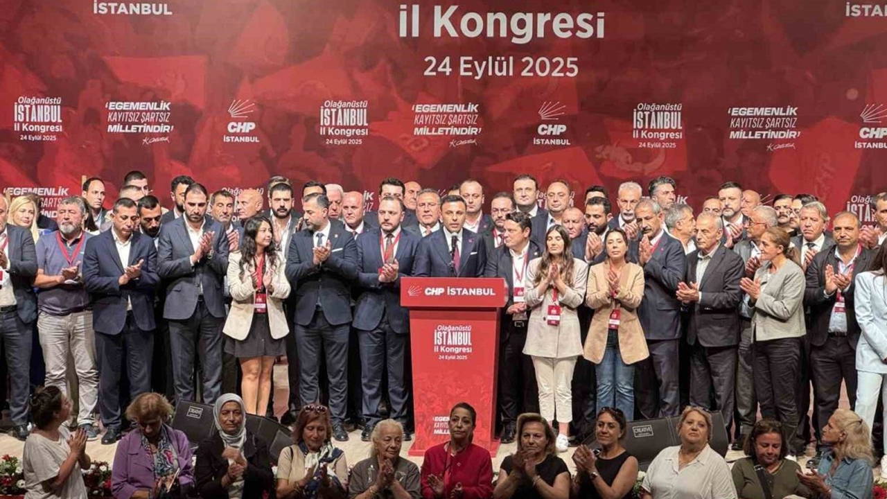 Son dakika... CHP İstanbul İl Kongresi davasında bir erteleme daha: Gürsel Tekin'in kayyımlığı sürecek!