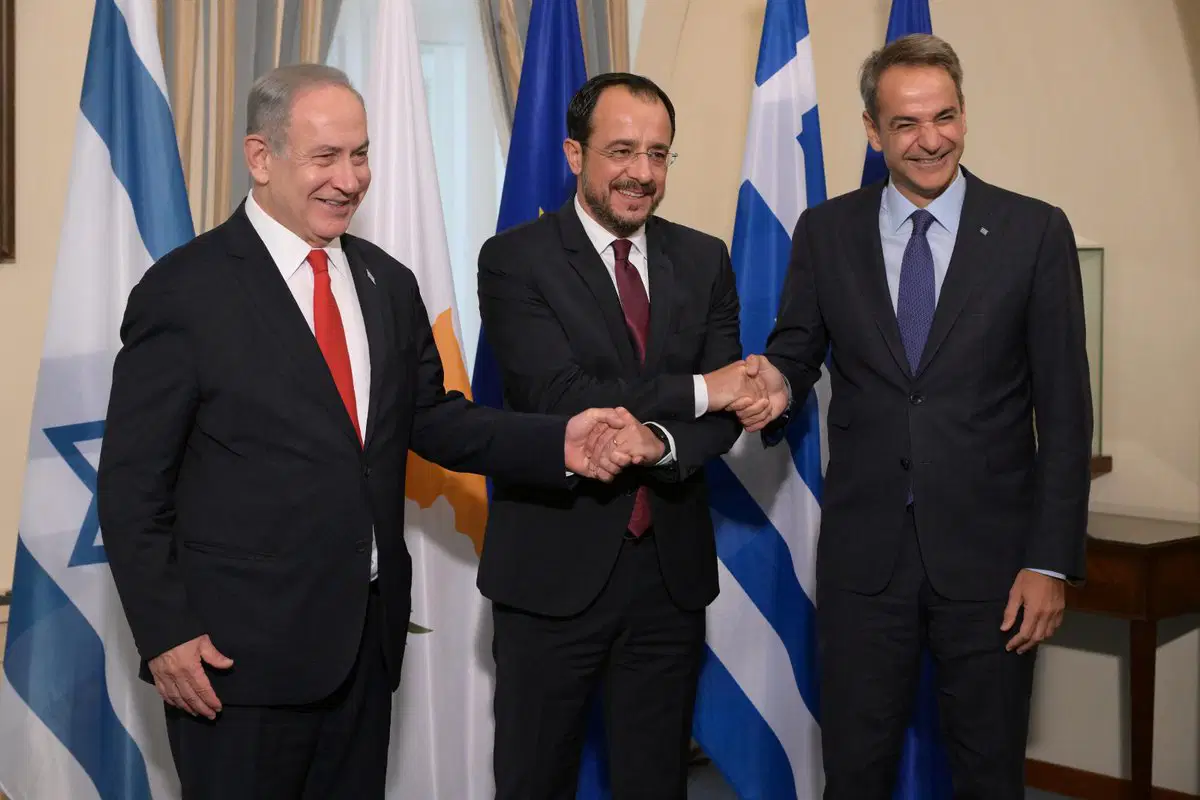 Doğu Akdeniz’de üçlü ittifak