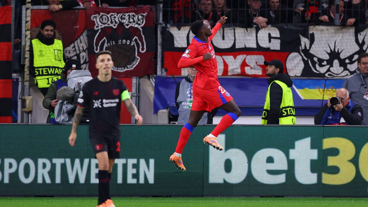 2 kırmızı kartlı, 9 gollü maçta PSG, Leverkusen'i ezdi geçti!