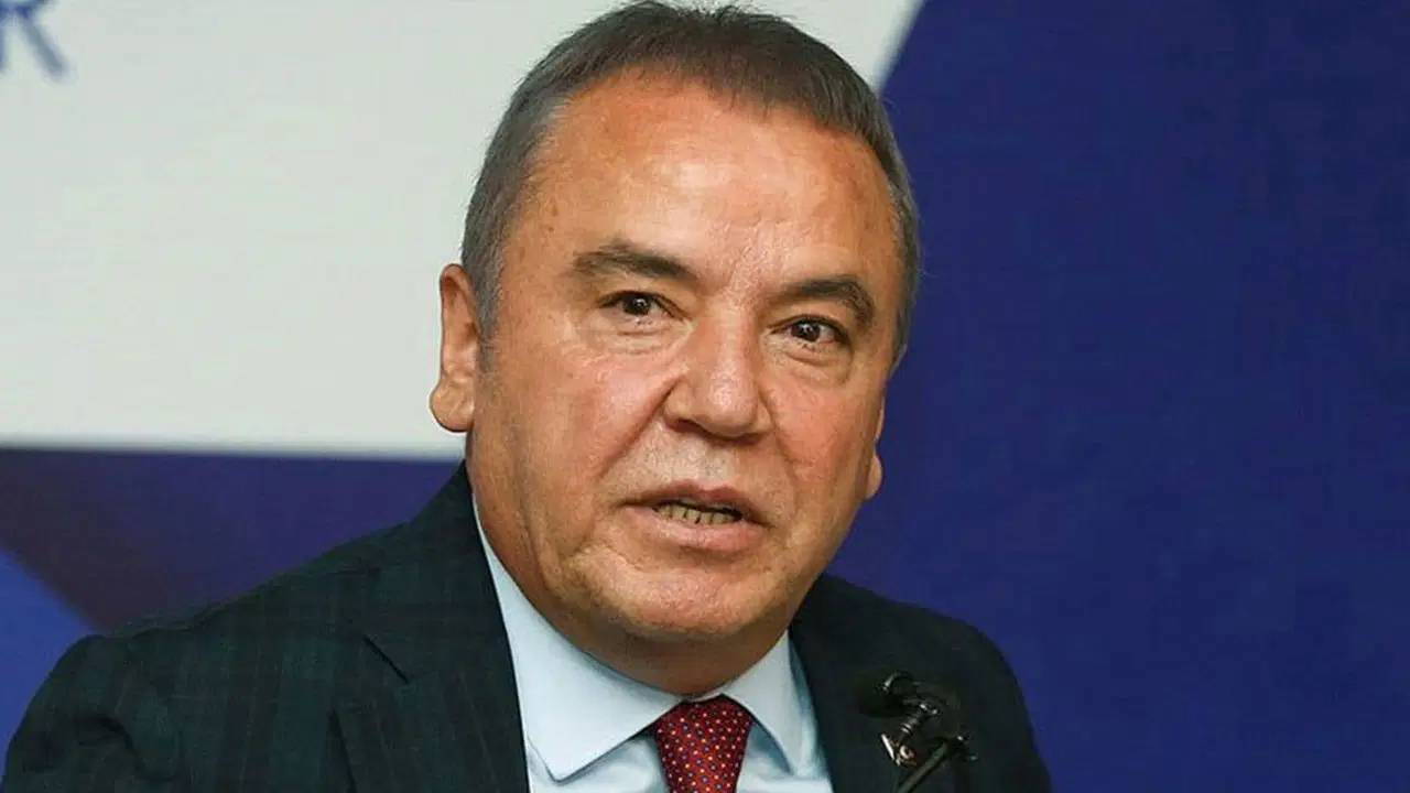 Başkan Böcek: 22 ilaç kullanıyorum