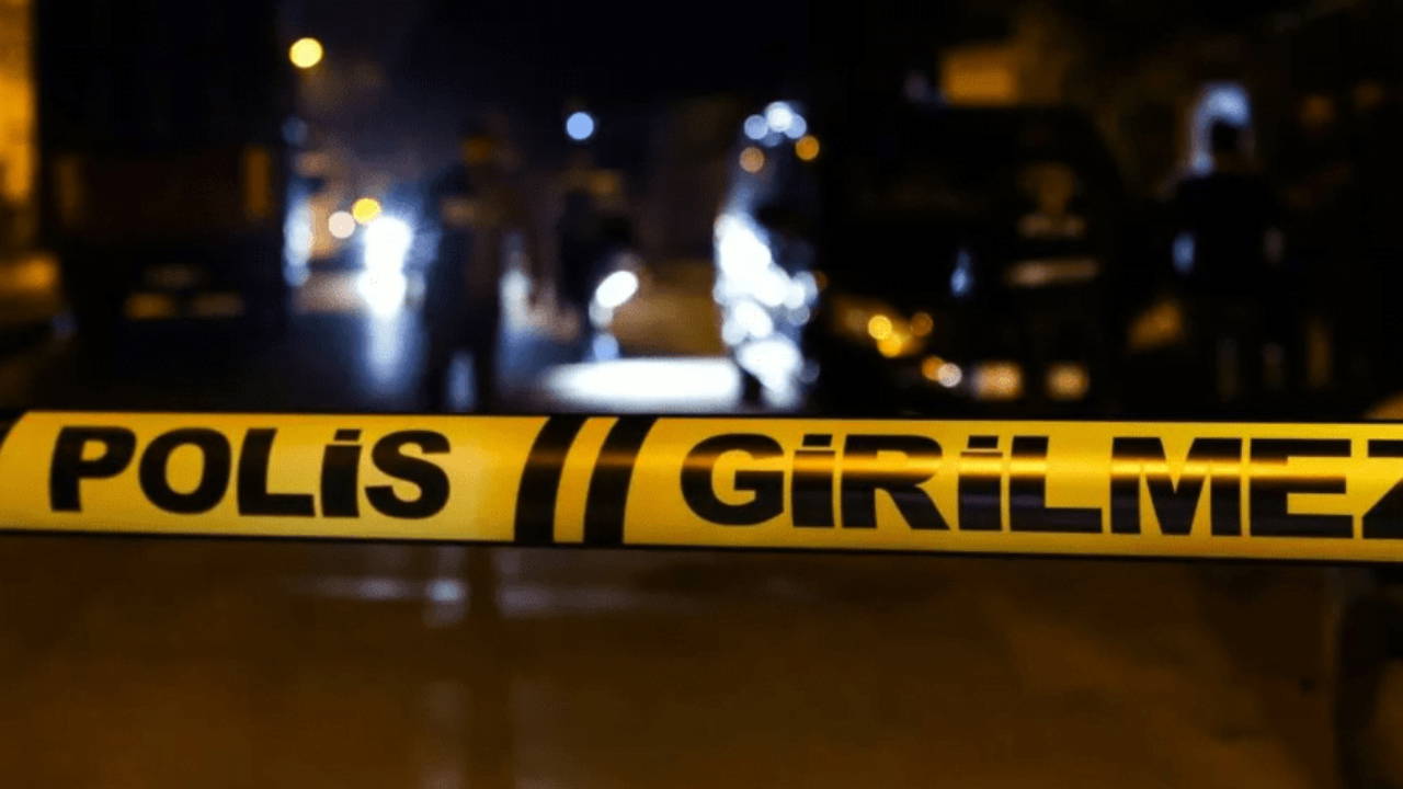 Yalnız yaşadığı evinde ölü bulundu