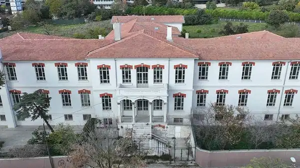 Balıklı Rum Hastanesi'ndeki 'sahte Reçete' operasyonunda yeni gelişme: 3 şüpheli tutuklandı
