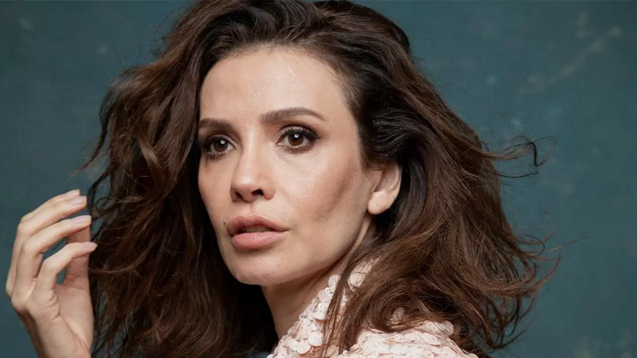 Songül Öden’den yıllar sonra gelen itiraf: 'Oyuncu olduğum için annem hayal kırıklığına uğradı'