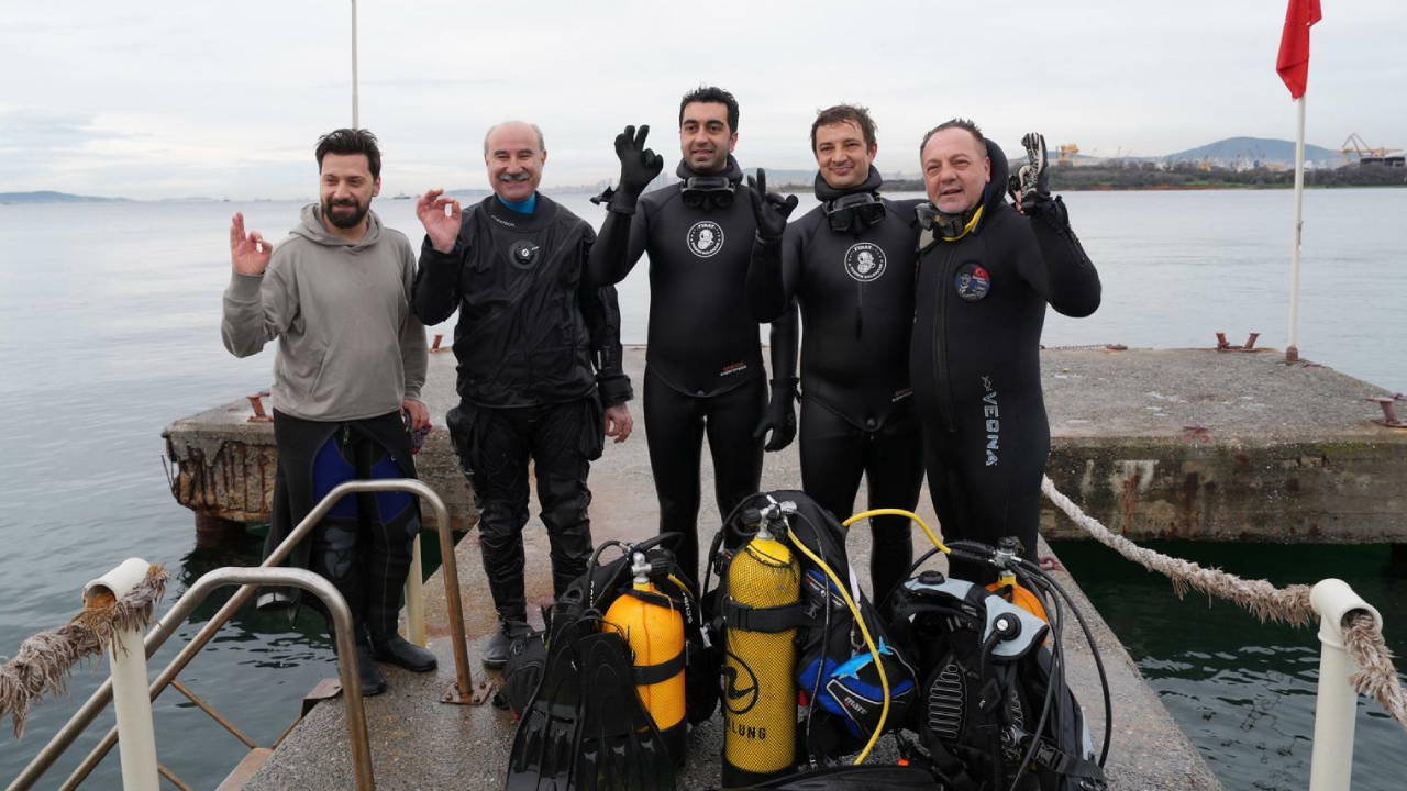 Tuzla'da pina ve deniz çayırları görülmüştü: Belediye Başkanı Bingöl keşif dalışı yaptı