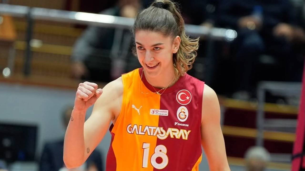 Galatasaray'da flaş ayrılık!