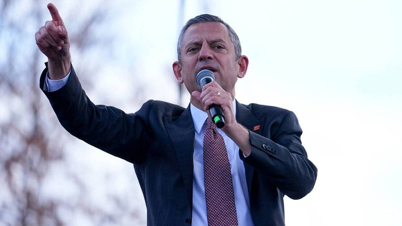 CHP'den Burdur mitingi... İktidara İran çağrısı yaptı: Özgür Özel, Ekrem İmamoğlu'na açılan yeni davayı duyurdu