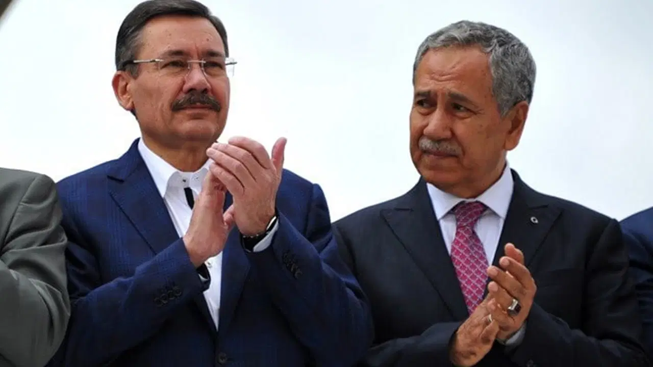 Melih Gökçek'ten, Bülent Arınç'a 'Davutoğlu'na destek konuşması' üzerinden tepki: 'Herkes kimin nerede durduğunu görsün...'