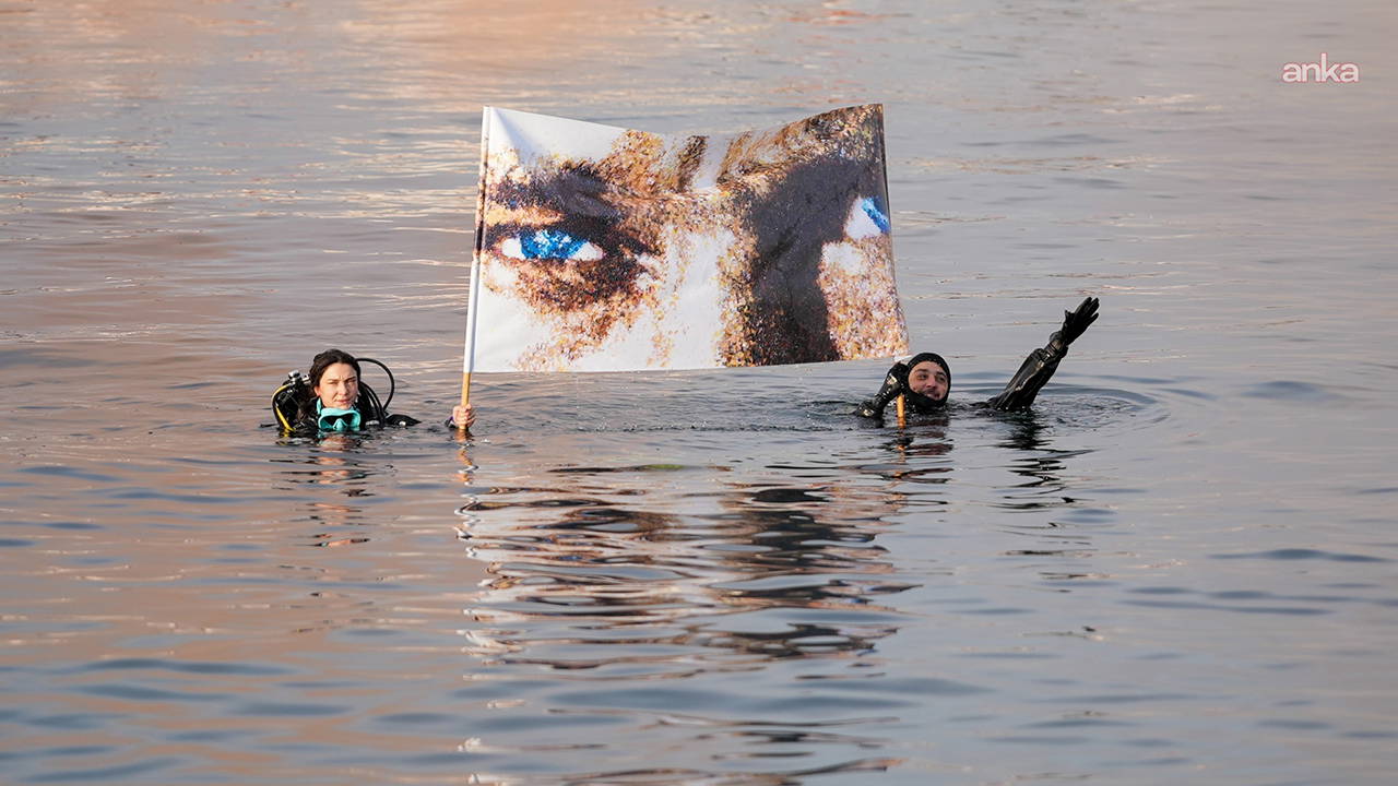 Maltepe'de havada, karada ve denizde 10 Kasım anması