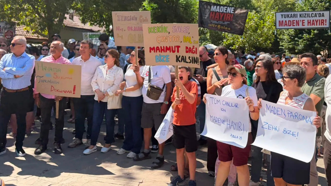 Residents Protest Zinc and Lead Mining Project in Kemalpaşa
