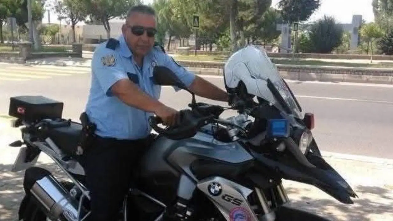 Mersin'de acı olay... Görevi başında kalp krizi geçiren polis memuru şehit oldu!