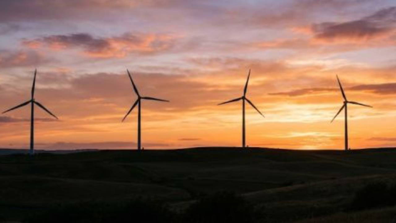 Santrallara karşı dava açıldı