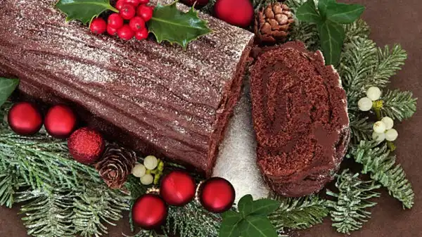 Yılbaşı ruhunu yansıtan enfes lezzet: Kütük pasta tarifi