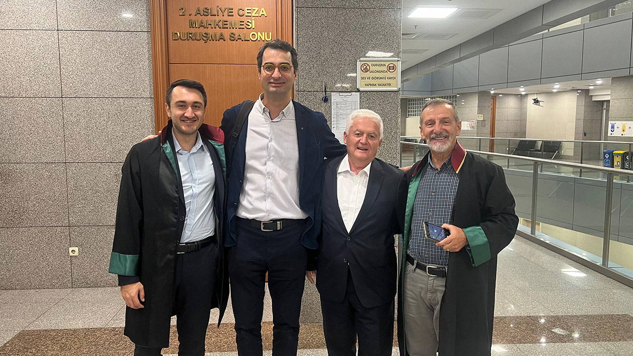 Yazarımız Barış Terkoğlu ve emekli asker Ahmet Zeki Üçok’a açılan davada erteleme kararı