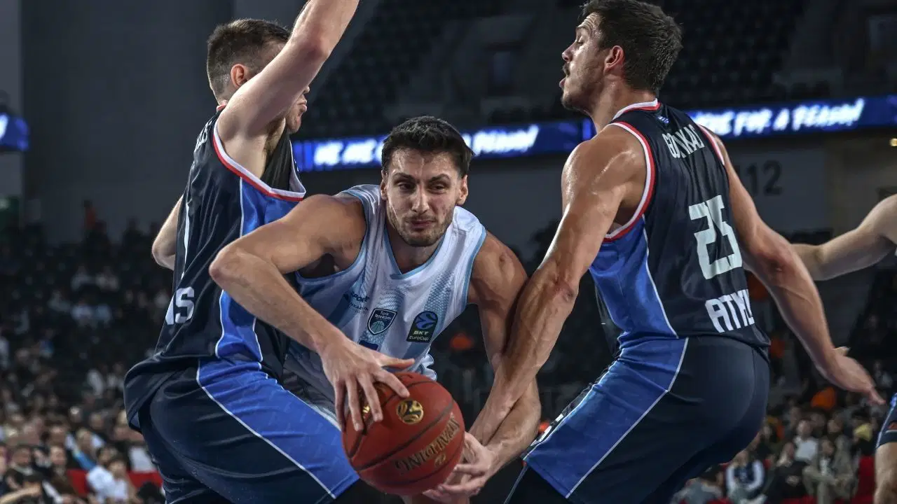 Türk Telekom'dan Eurocup'ta üst üste 4. galibiyet!