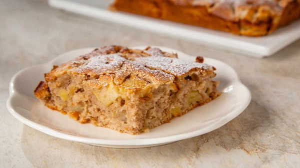 Mutfakların zamansız ve dengeli lezzeti: Elmalı kek tarifi