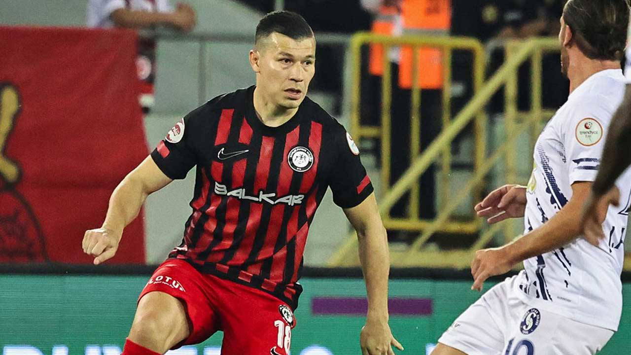 Çorum FK, 90+8'te galibiyeti kaptı!