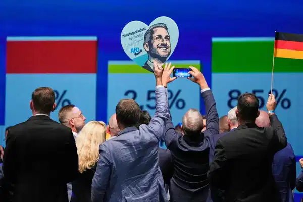 Almanya’da tarihi seçim sonucu: AfD sandıktan açık ara birinci çıktı
