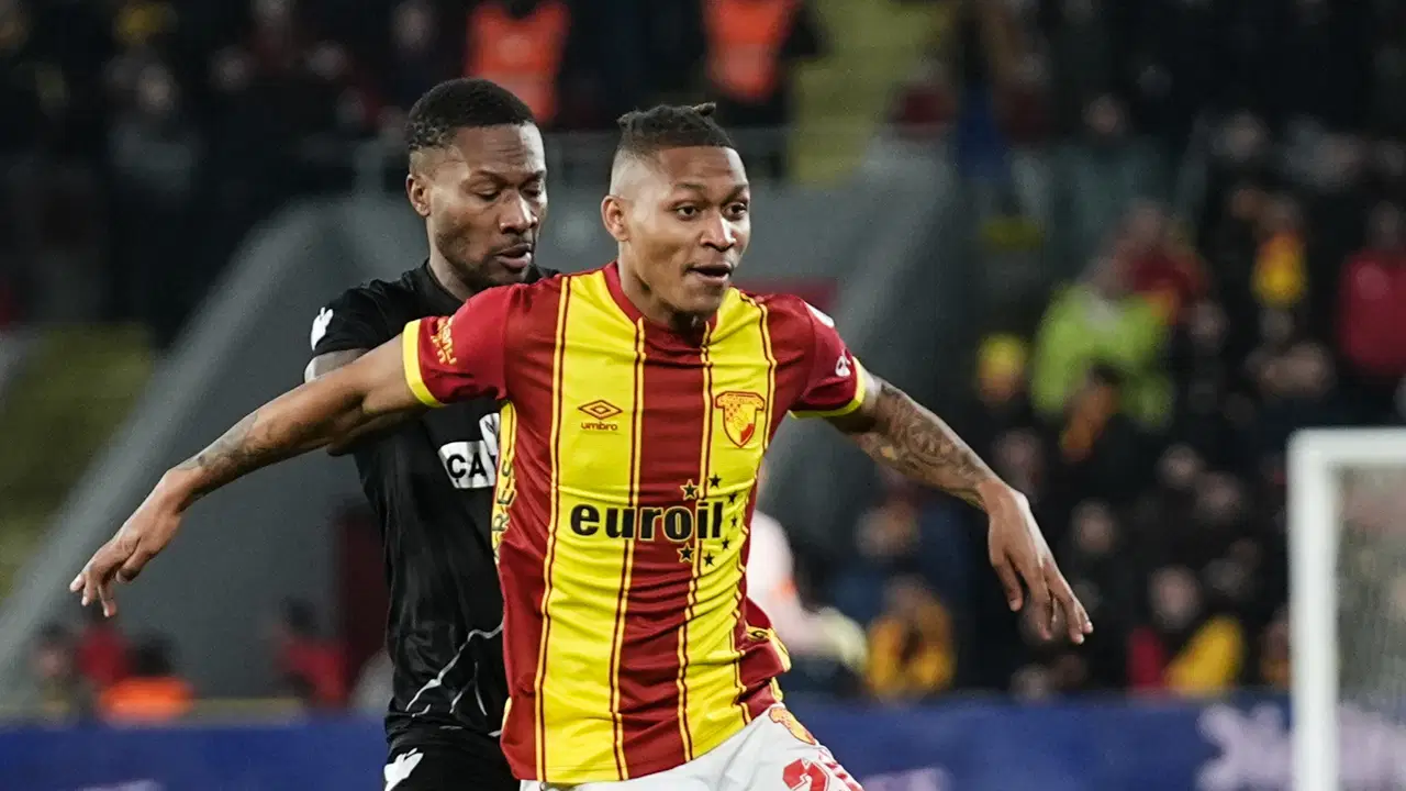 Malcom Bokele ve Heliton, Fenerbahçe maçında yoklar!