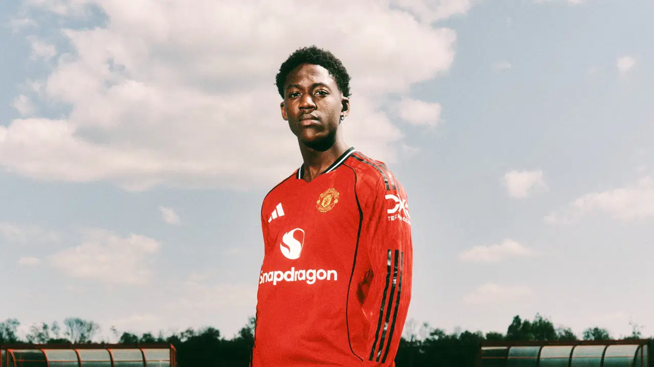 Manchester United, Kobbie Mainoo ile sözleşme uzattı