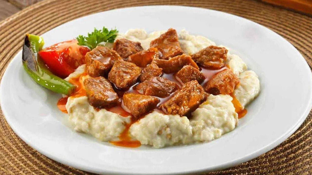 Lokanta usulü beğendili kebap tarifi