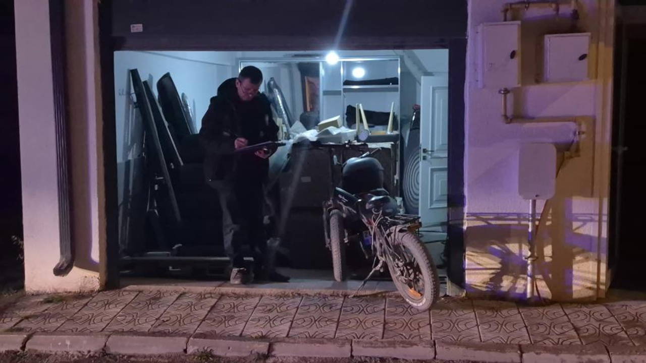 Çocuğun göğsüne bisiklet gidonu saplandı: Hayatını kaybetti