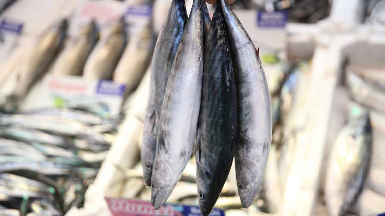 Bu sene yüzünü göstermemişti: Tanesi 300 liradan tezgâha geldi