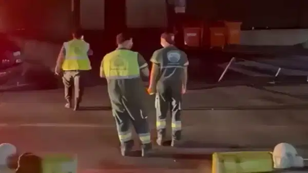 Yer İstanbul... Hastane bahçesinde hareketli anlar: Demir sopayla polise saldırdı
