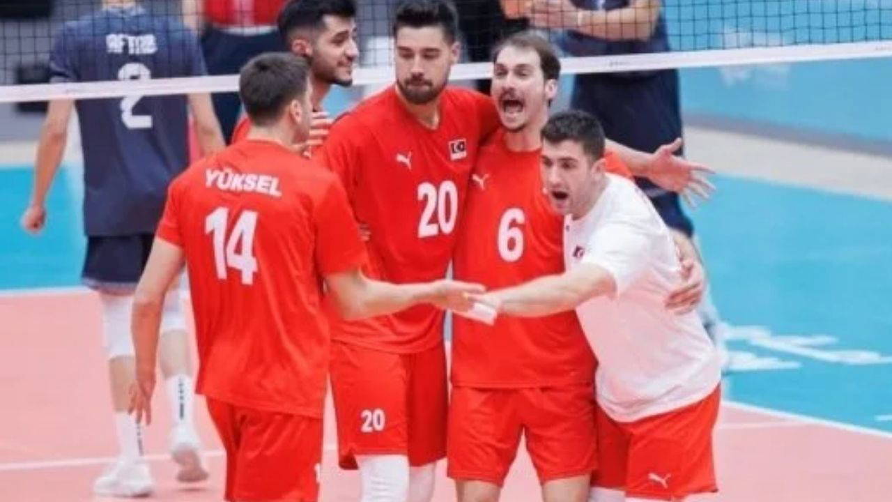 A Milli Erkek Voleybol Takımı, finale yükseldi!