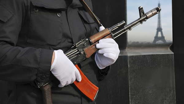 Paris’te bir Mason locasına yönelik 'suç ağı' davası başlatıldı... Sanıklar arasında polisler ve istihbaratçılar var