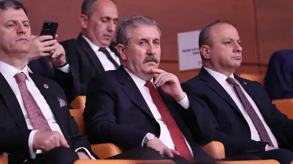 'Küçük ortak' BBP, Suriye'ye heyet gönderiyor