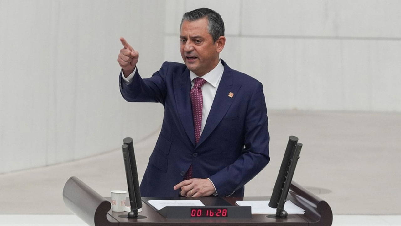 Son Dakika... Özgür Özel, Murat Emir ve Yunus Emre'ye ilişkin dokunulmazlık fezlekeleri hakkında yeni gelişme