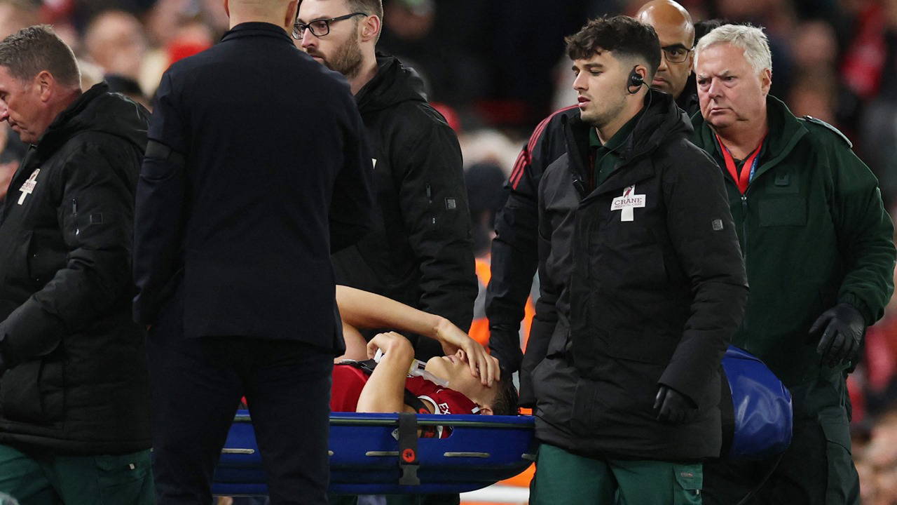 Yeni transferinden Liverpool'a kötü haber!