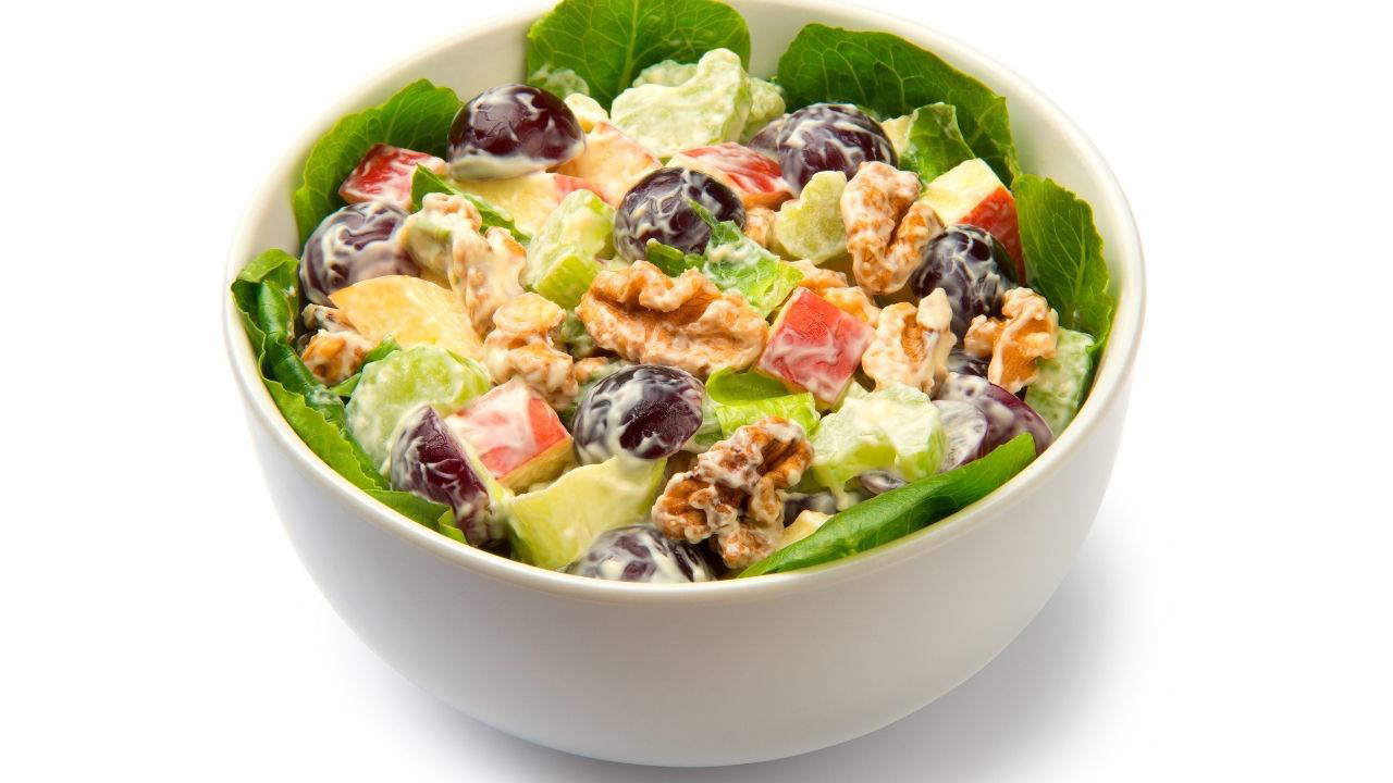 New York’un zarif lezzet klasiği: MasterChef waldorf salata tarifi