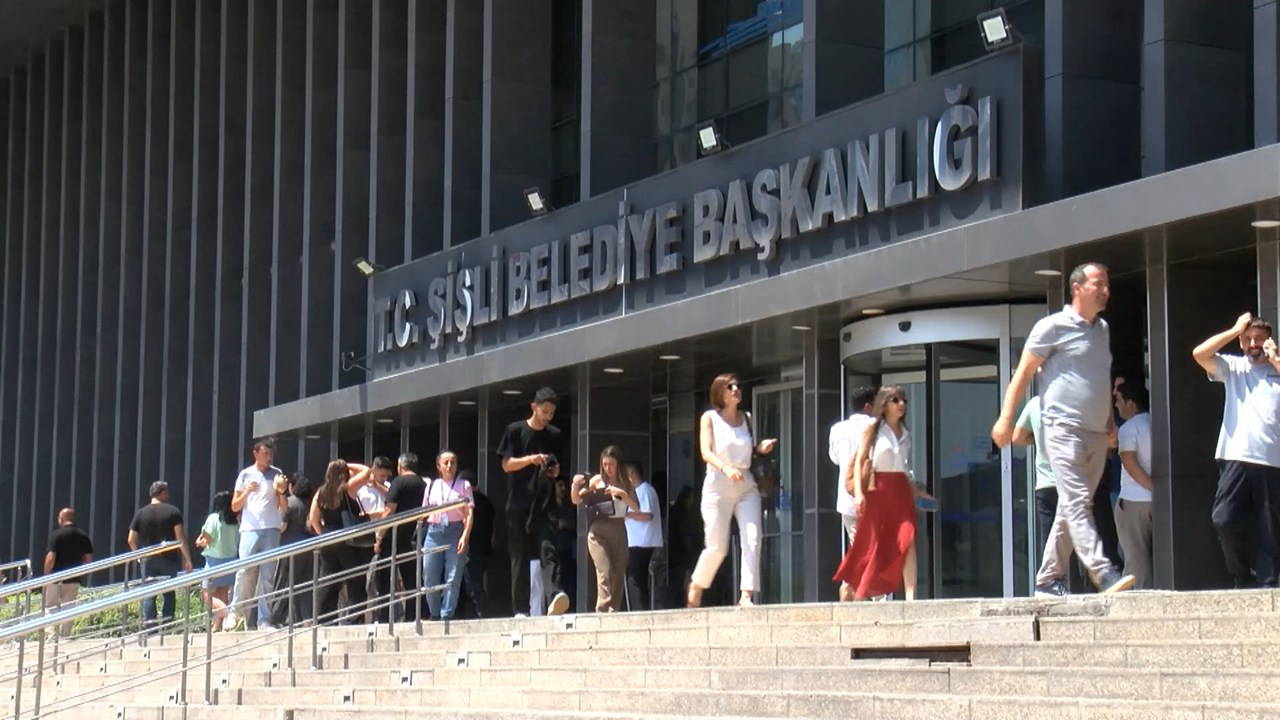 Şişli Tapu Müdürlüğü’nde yangın