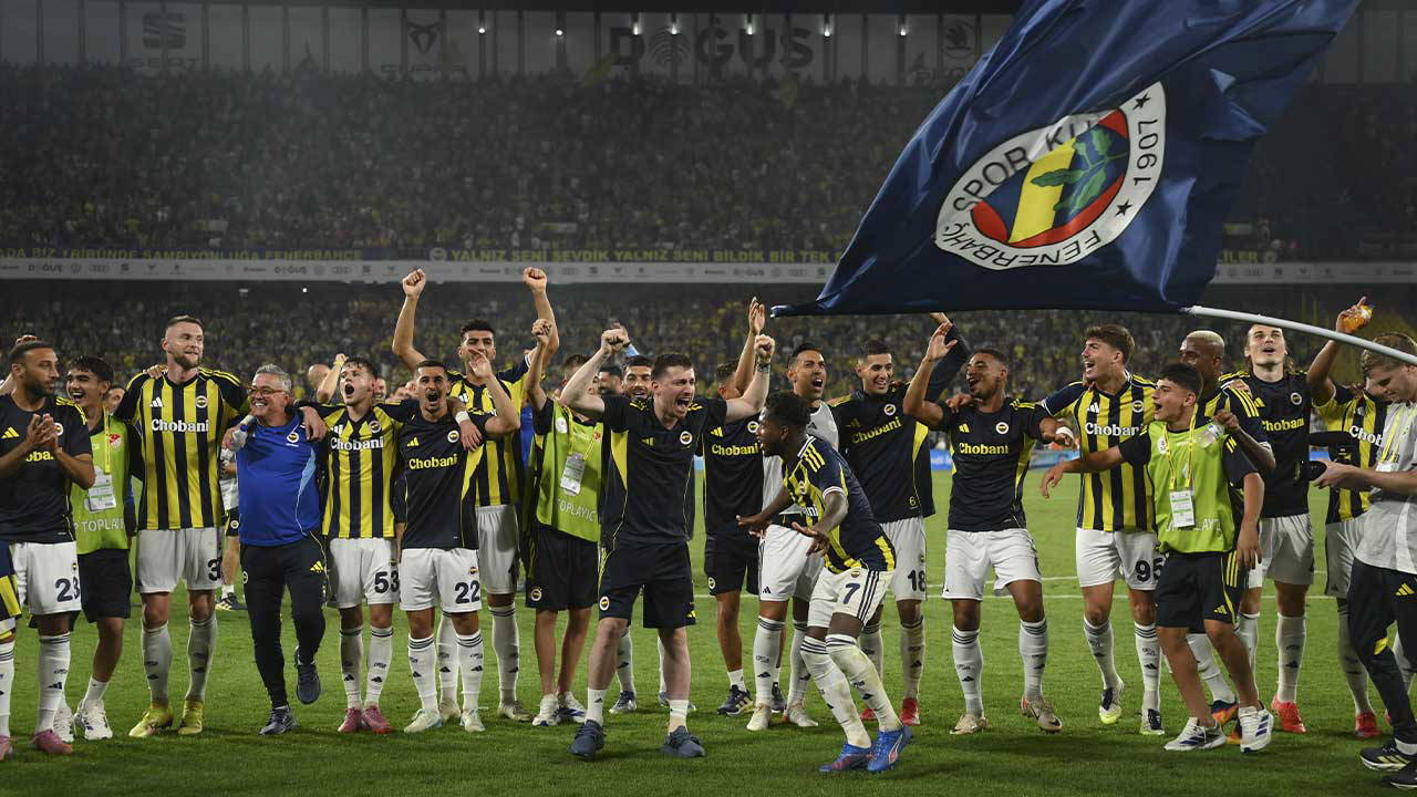 Fenerbahçe'nin Avrupa Ligi kadrosu belli oldu!