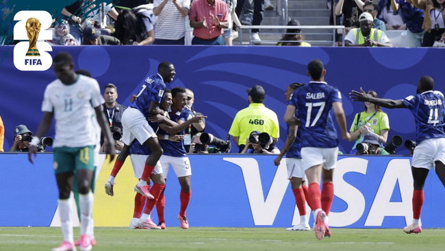 Senegal'i üç golle devirdi