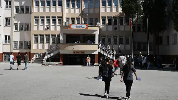 ÖSYM'den YKS'yi kaçıran adaylar için inceleme: Görüntüler mercek altında