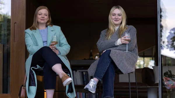 'All Her Fault': Harika olmak istemeyen anneler