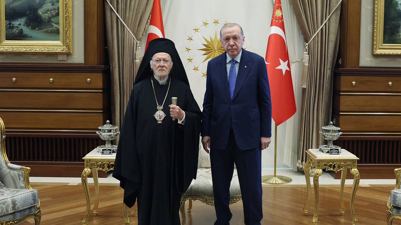 Erdoğan, Fener Rum Patriği Bartholomeos'u kabul etti