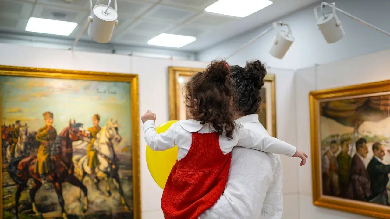 İlk Adımın 107. yılında İş Sanat Anadolu Sergileri Samsun'daydı