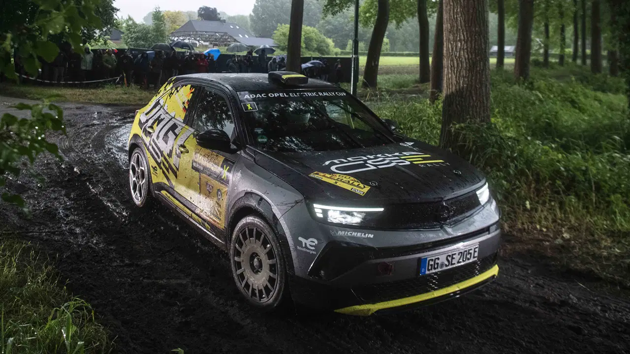 Opel Mokka GSE Rally, elektrikli rallinin geleceğini şekillendiriyor