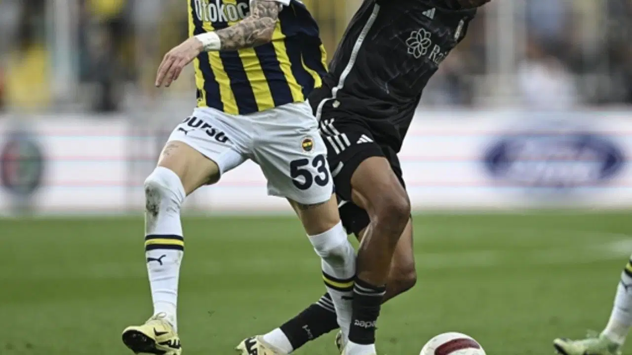 Beşiktaş - Fenerbahçe derbisinin bilet fiyatları açıklandı!