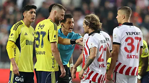 Eski hakemler Samsunspor-Fenerbahçe maçını değerlendirdi: Golün iptal edilmesi doğru muydu?