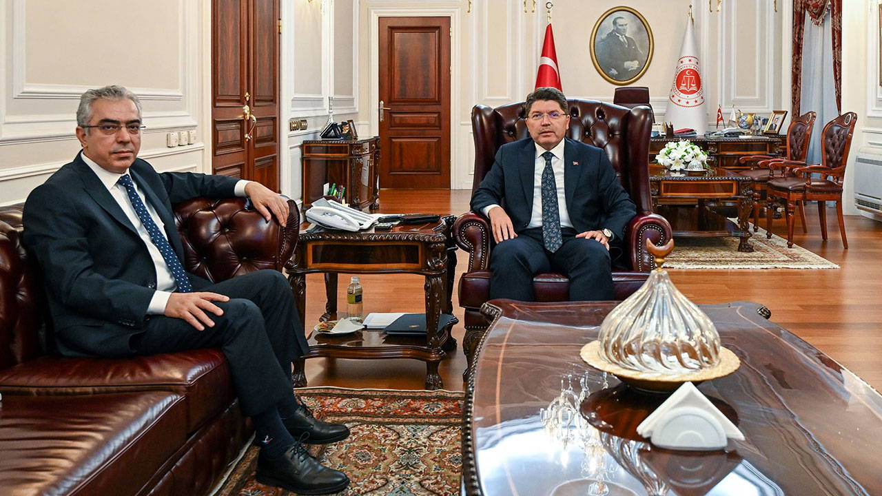 Mehmet Uçum, Yılmaz Tunç'u ziyaret etti