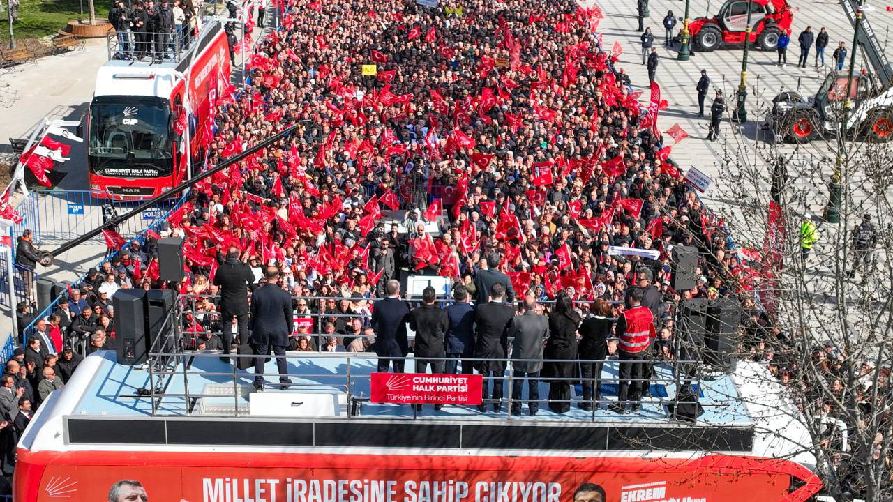 CHP'den 'miting' çağrısı: 'Bütün İstanbulluları davet ediyoruz'