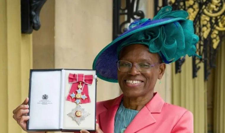 Ijeoma Uchegbu'nun evsizlikten dünya çapında bir bilim insanı olmaya giden sıradışı hikayesi