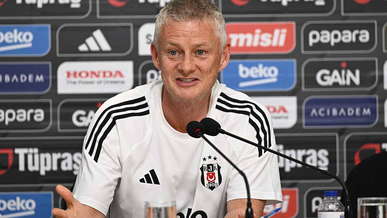 Ole Gunnar Solskjaer'den transfer açıklaması! 'Yerine başka bir oyuncu getireceğimizi düşünüyorum'