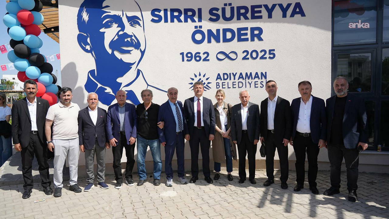 Adıyaman'da 'Sırrı Süreyya Önder' parkı ve okuma salonu açıldı