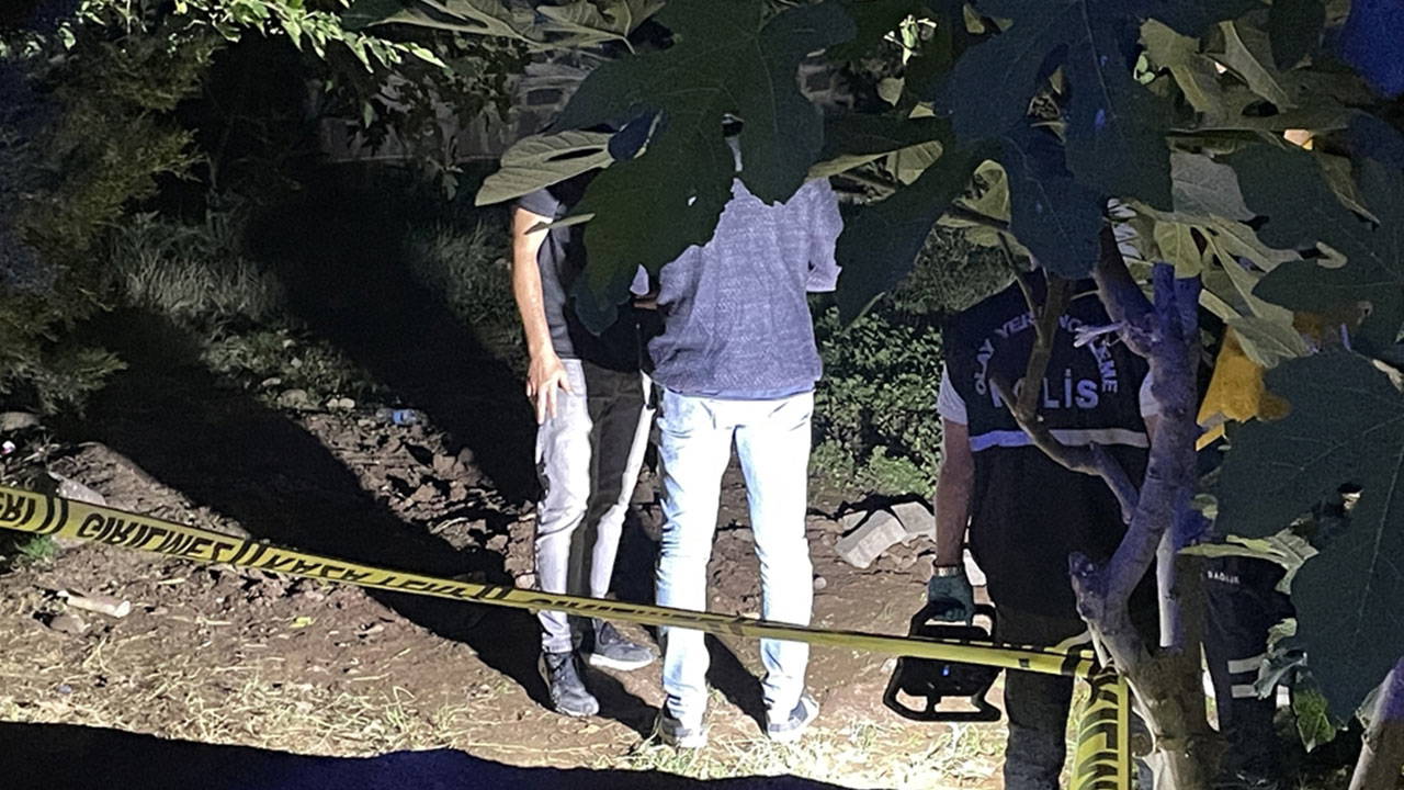 Yer Şanlıurda... Çocuklar, cami bahçesinde bebek cesedi buldu!