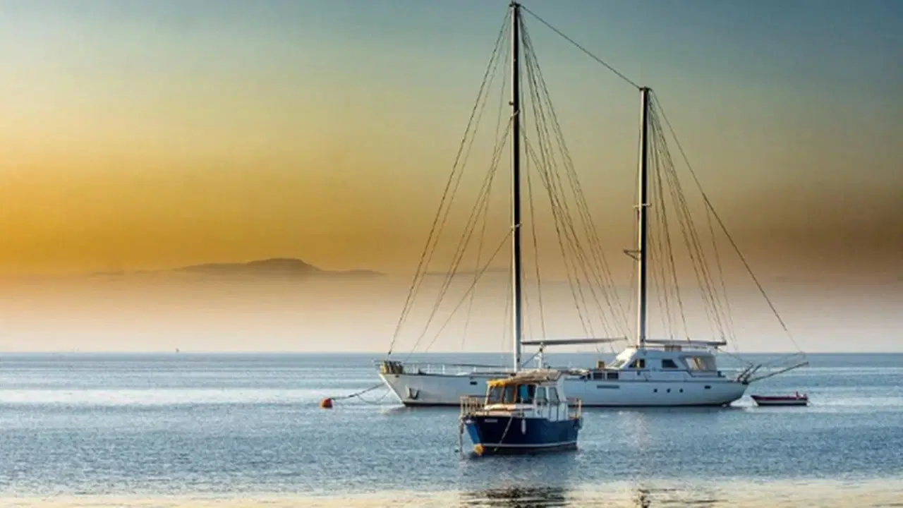 Küba'ya insani yardım götüren iki sivil tekne kayboldu